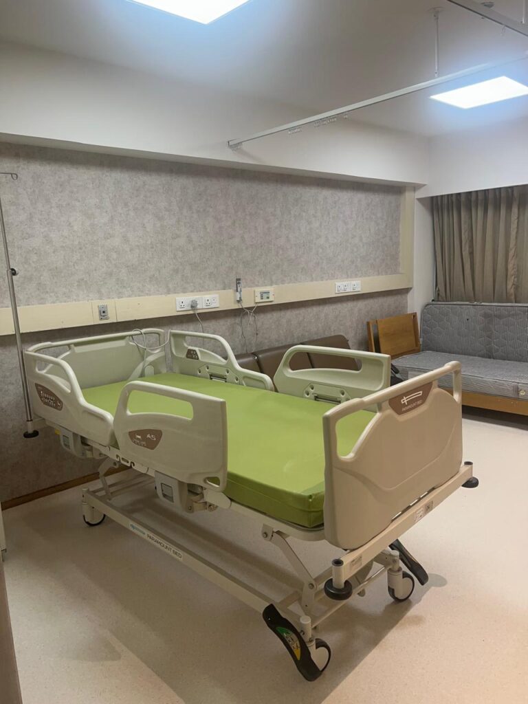 shaby bed side